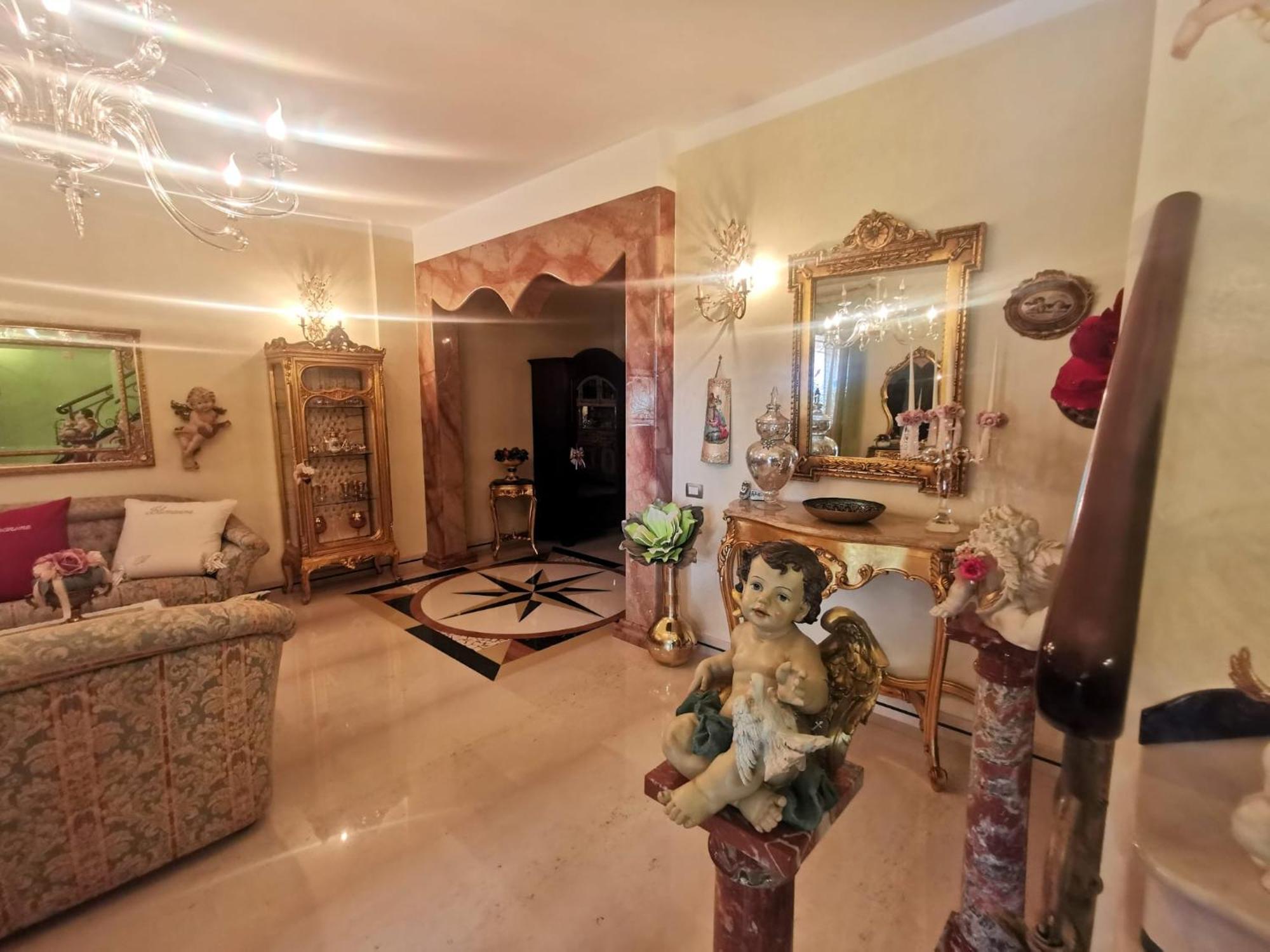 Queen'S Luxurious House Gallipoli Exteriér fotografie